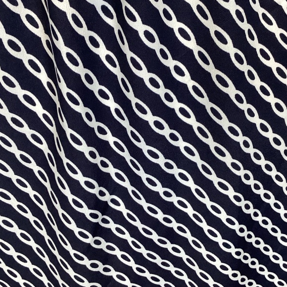 257. Gap Blue Chain Pattern Sundress NWT Size Medium - Picture 5 of 6